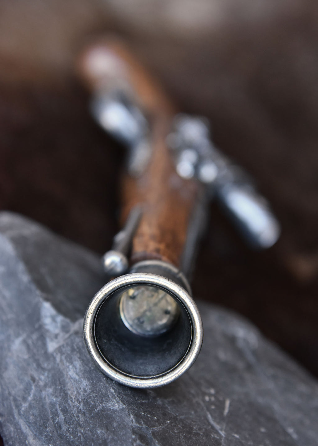 Pistolet pirate à culasse argenté, 18e siècle - Pirates Wares