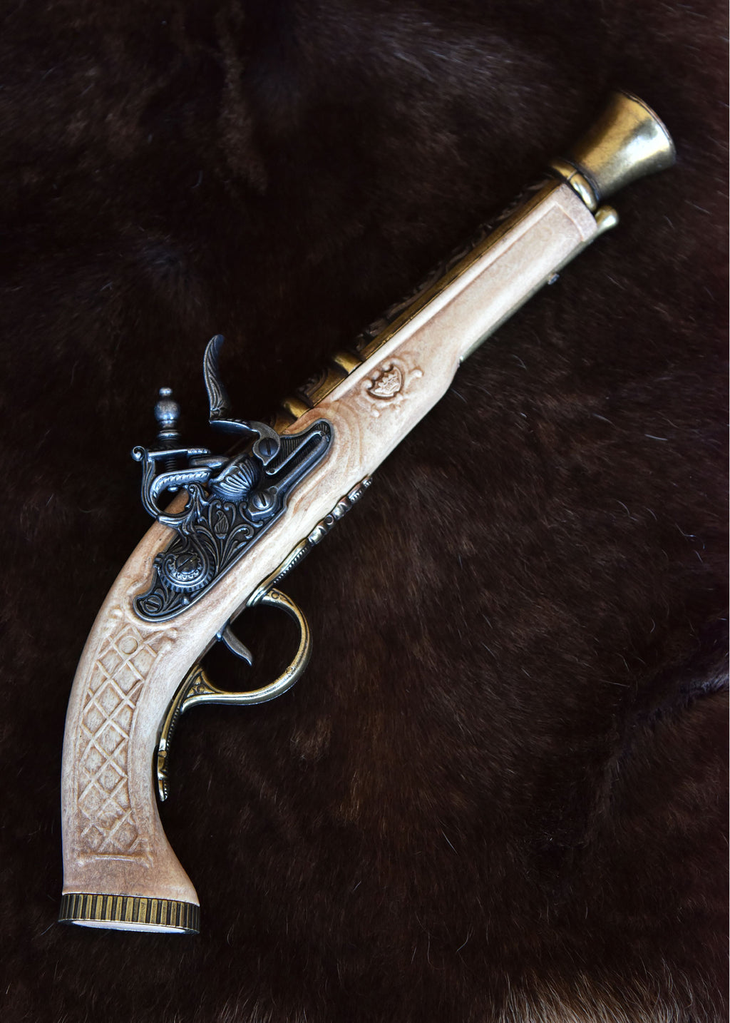 Pistolet pirate tromblon à silex façon ivoire, 18e siècle Pirates Wares