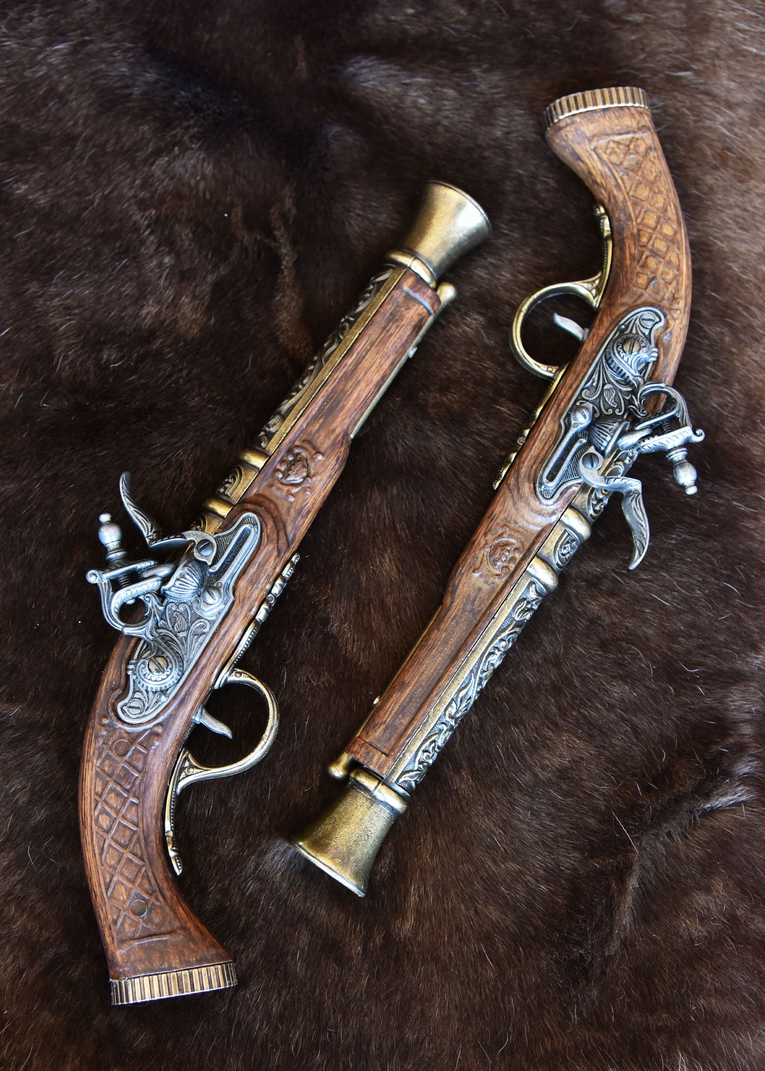 Pistolets de pirates laiton, set de 2 tromblons, 18e siècle Pirates Wares